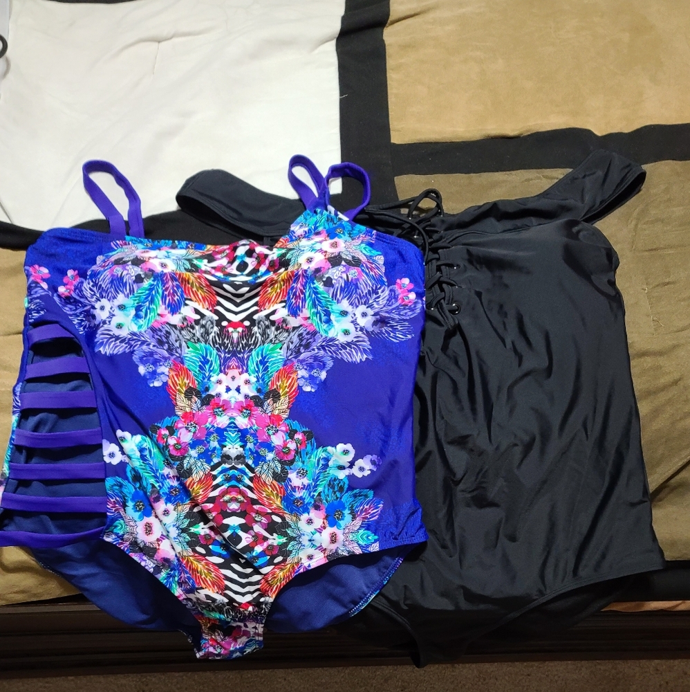Swimsuits. Black -XL, Blue-2X